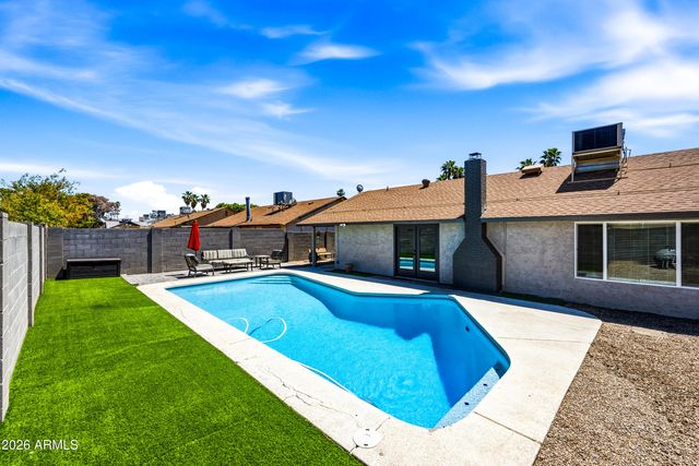 3968 W HEARN Road, Phoenix, AZ 85053