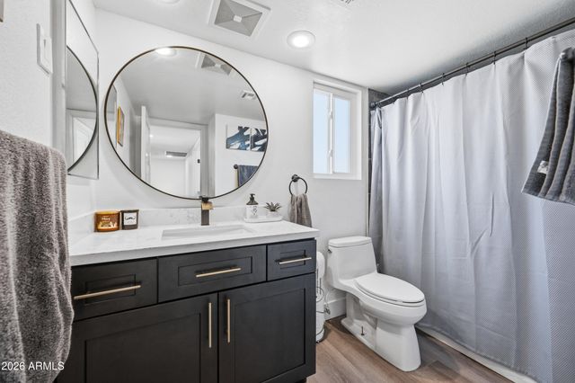 3968 W HEARN Road, Phoenix, AZ 85053