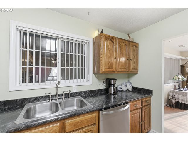 4015 Se 171ST Ave, Portland, OR 97236