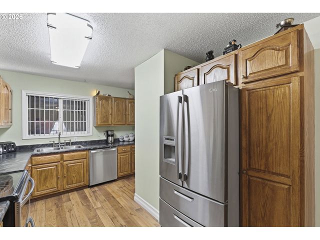 4015 Se 171ST Ave, Portland, OR 97236