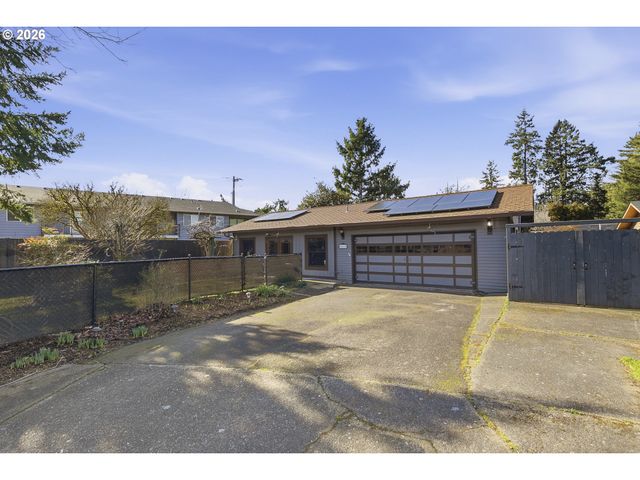 4015 Se 171ST Ave, Portland, OR 97236