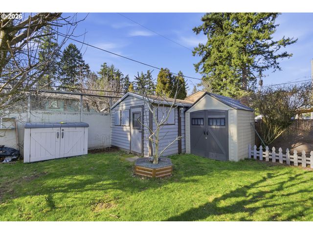 4015 Se 171ST Ave, Portland, OR 97236