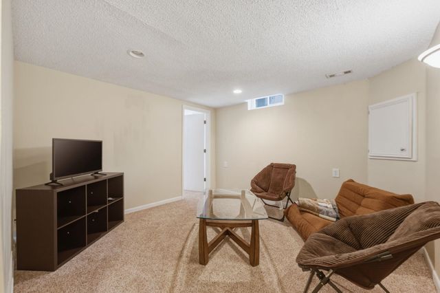 8500 E Lakeland, Wichita, KS 67207