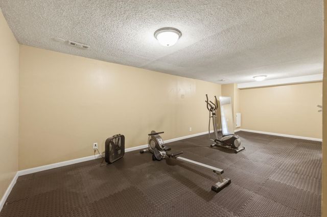 8500 E Lakeland, Wichita, KS 67207