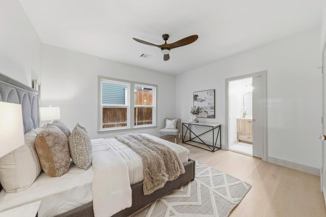 1202 Aurora Street, Houston, TX 77009