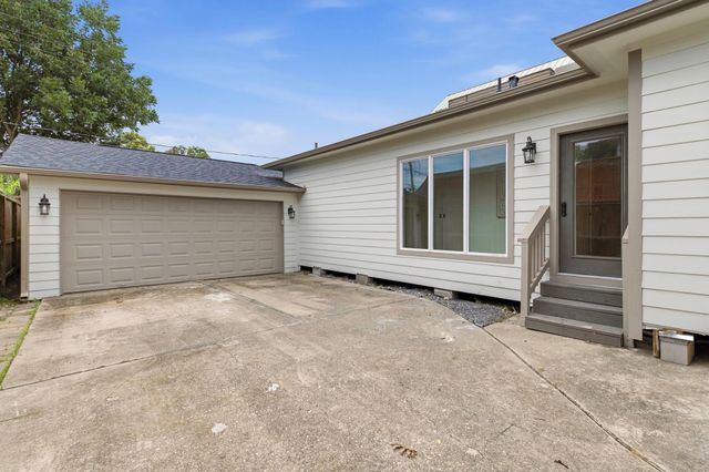 1202 Aurora Street, Houston, TX 77009