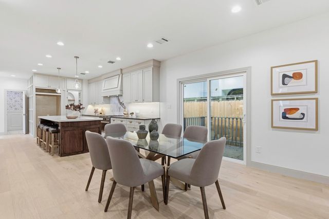1202 Aurora Street, Houston, TX 77009