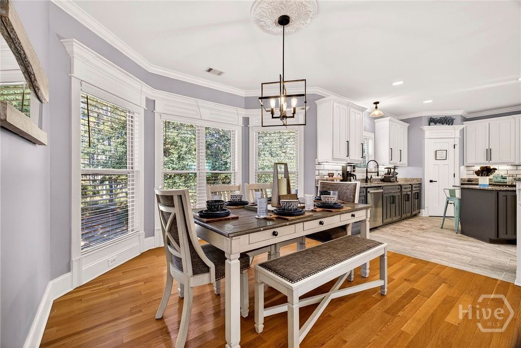 Image 10 of property listing at 275 Kilkenny Road, Richmond Hill, GA 31324