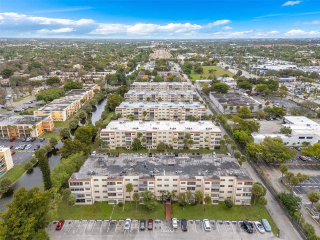 4047 NW 16th St 107, Lauderhill, FL 33313