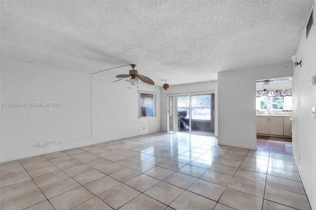 4047 NW 16th St 107, Lauderhill, FL 33313