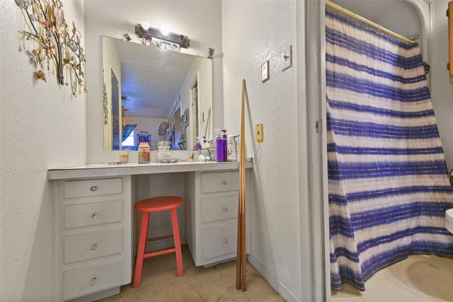 1804 36th Street N, Texas City, TX 77590