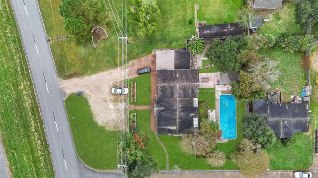 1804 36th Street N, Texas City, TX 77590