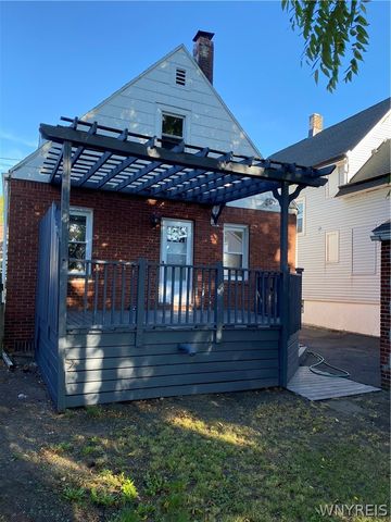 75 Rosary Avenue, Lackawanna, NY 14218