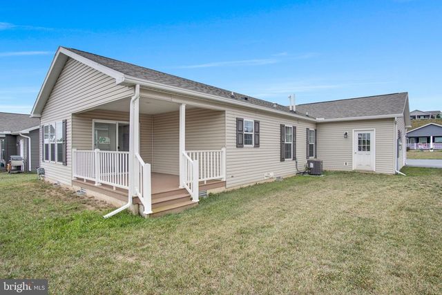 118 GLENRIDGE DR, Carlisle, PA 17015
