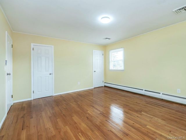 7 plainview Road, Bethpage, NY 11714