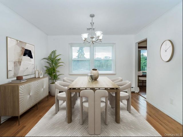 7 plainview Road, Bethpage, NY 11714