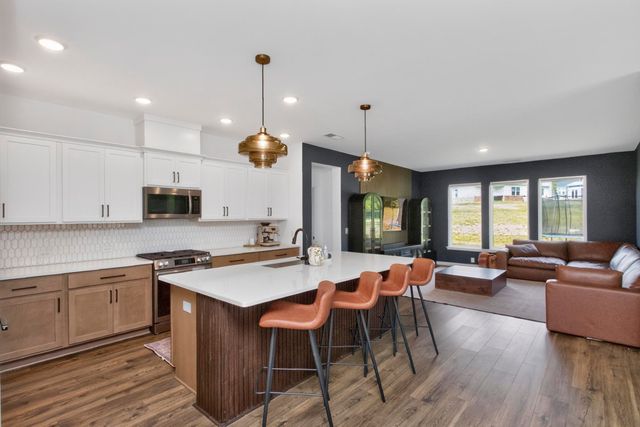 1252 Linn Cove Ct, Gallatin, TN 37066