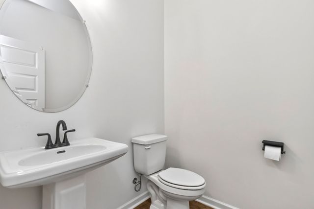 1252 Linn Cove Ct, Gallatin, TN 37066