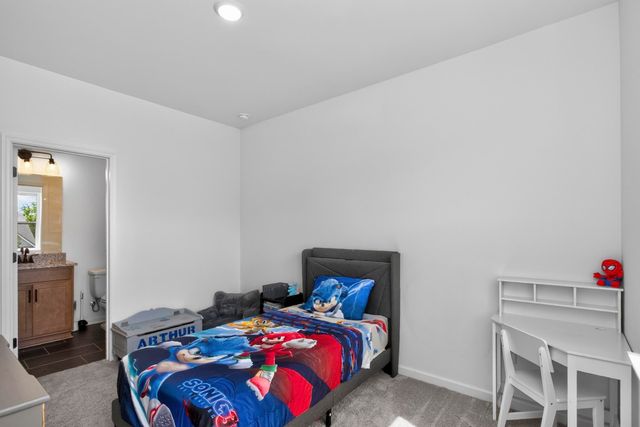 1252 Linn Cove Ct, Gallatin, TN 37066