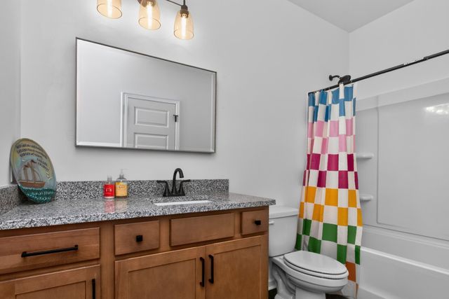 1252 Linn Cove Ct, Gallatin, TN 37066