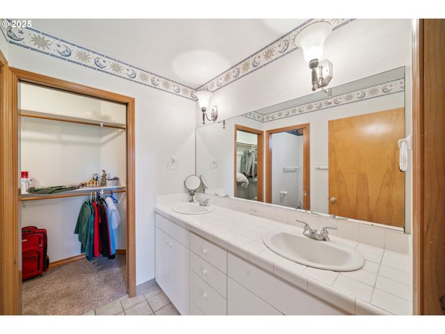 3732 COHO Pl, Cannon Beach, OR 97110