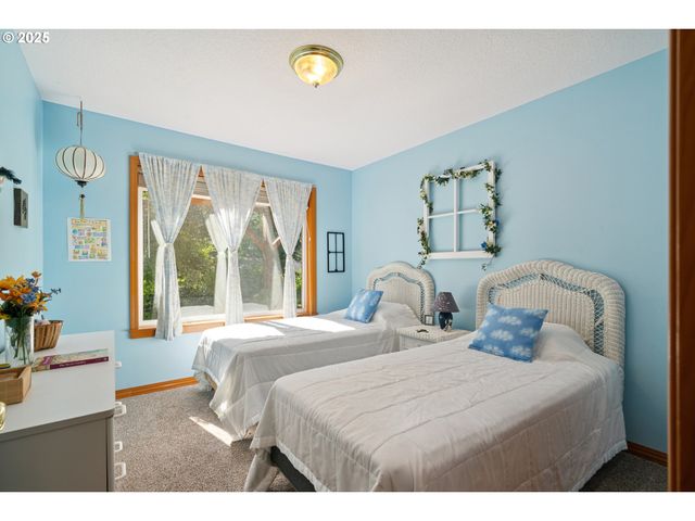 3732 COHO Pl, Cannon Beach, OR 97110