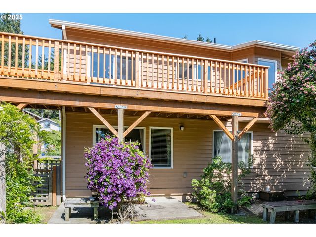 3732 COHO Pl, Cannon Beach, OR 97110