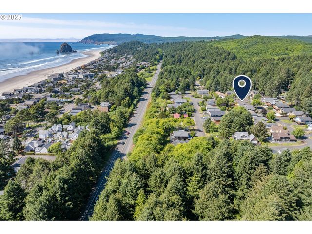 3732 COHO Pl, Cannon Beach, OR 97110