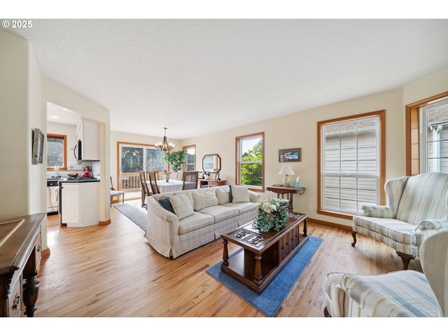 3732 COHO Pl, Cannon Beach, OR 97110