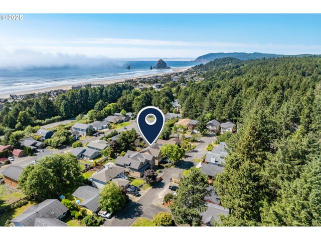 3732 COHO Pl, Cannon Beach, OR 97110