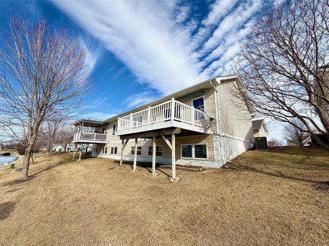 1456 SE Primrose Lane, Waukee, IA 50263