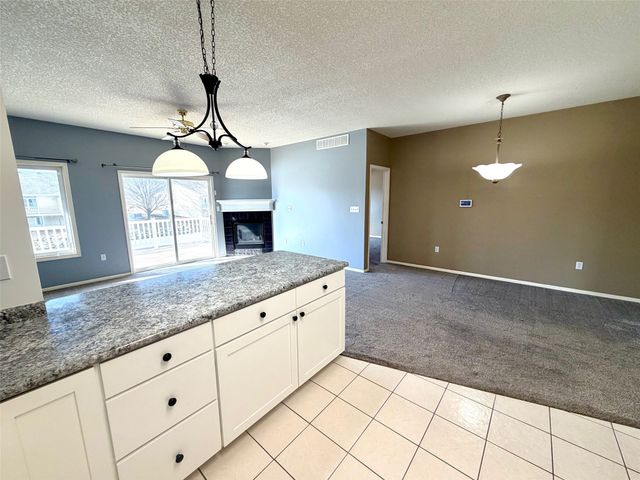 1456 SE Primrose Lane, Waukee, IA 50263