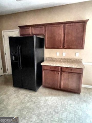 1055 City Park Drive, Mcdonough, GA 30252