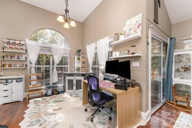 7024 Passeres Court, Charlotte, NC 28215