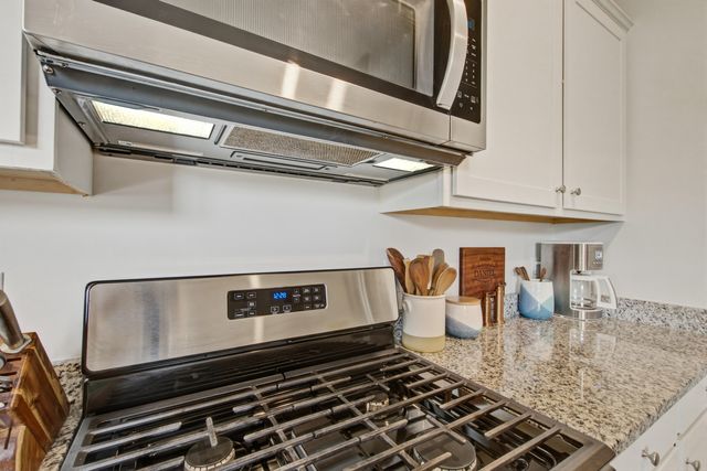 527 Red Twig Road, Summerville, SC 29486