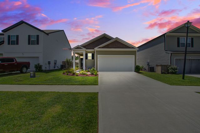 527 Red Twig Road, Summerville, SC 29486