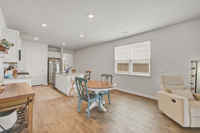 527 Red Twig Road, Summerville, SC 29486
