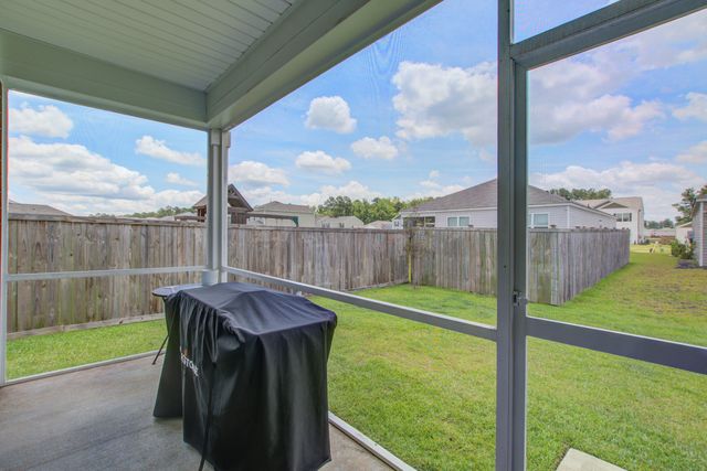 527 Red Twig Road, Summerville, SC 29486