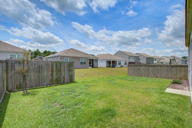 527 Red Twig Road, Summerville, SC 29486