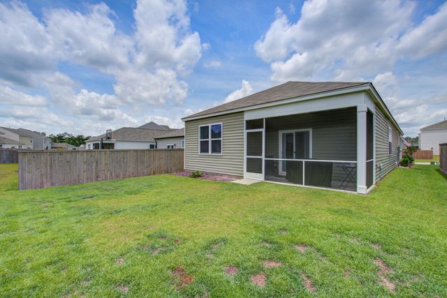 527 Red Twig Road, Summerville, SC 29486