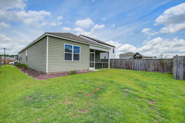 527 Red Twig Road, Summerville, SC 29486