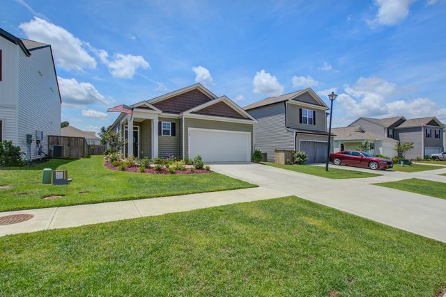 527 Red Twig Road, Summerville, SC 29486