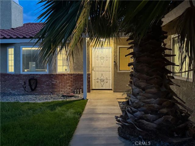 1802 Linda Avenue, Lancaster, CA 93534