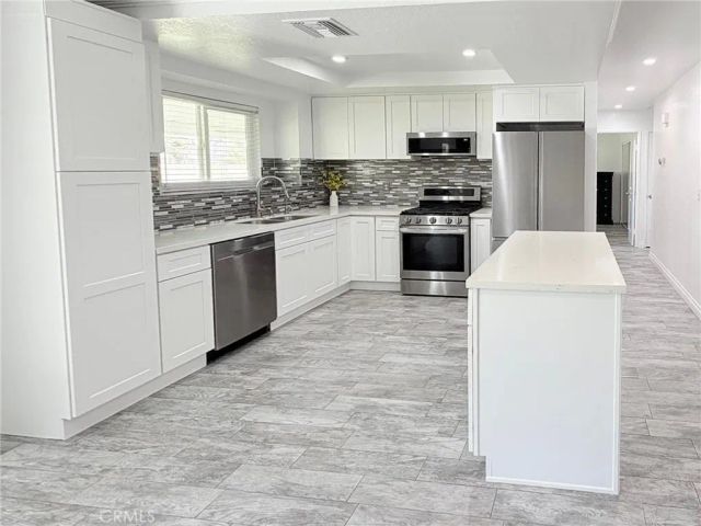 1802 Linda Avenue, Lancaster, CA 93534