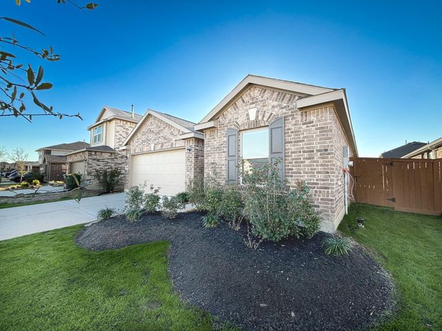 10306 Russell Pines Drive, Iowa Colony, TX 77583