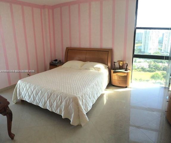 20379 W Country Club Drive 2233, Aventura, FL 33180
