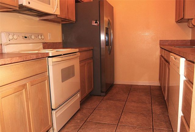 7109 YACHT BASIN AVENUE 428, Orlando, FL 32835