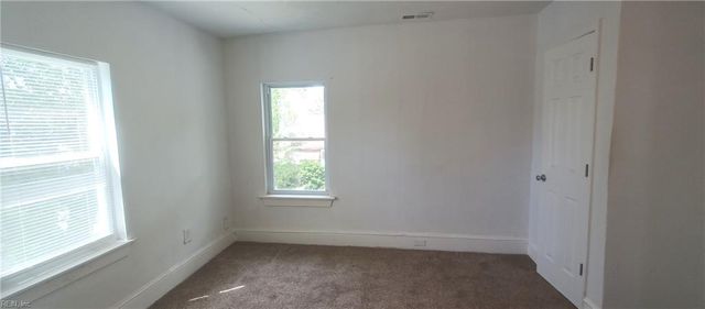 2222 Pearl ST, Portsmouth, VA 23704