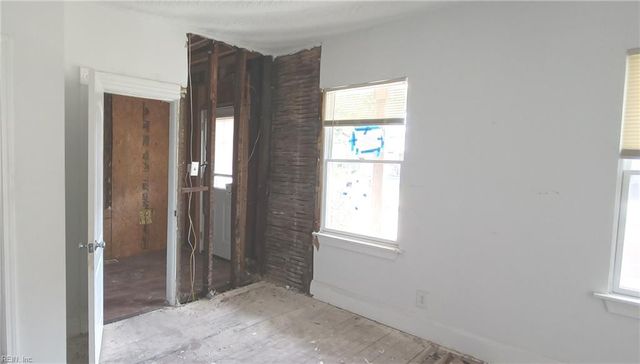 2222 Pearl ST, Portsmouth, VA 23704