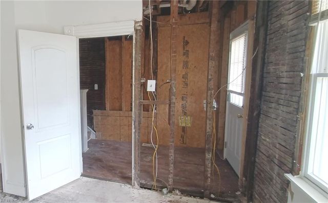 2222 Pearl ST, Portsmouth, VA 23704